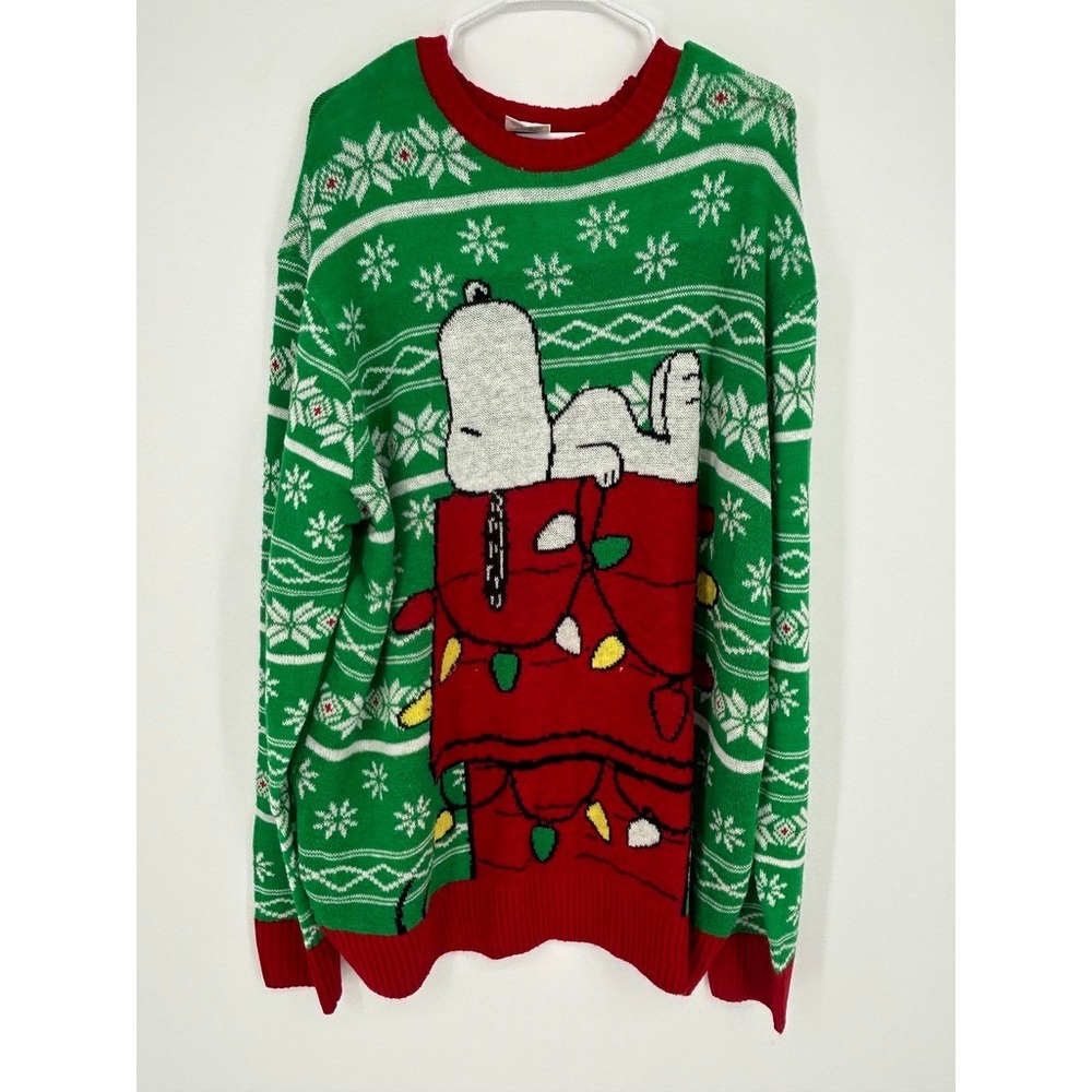 Mens XXL Snoopy Christmas Lights Ugly Green Sweater Holiday 2XL Snow Peanuts Dog